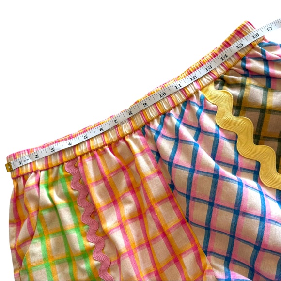 CeliaB Azores Colorful Plaid Ruffle Shorts Large - Picture 5 of 9
